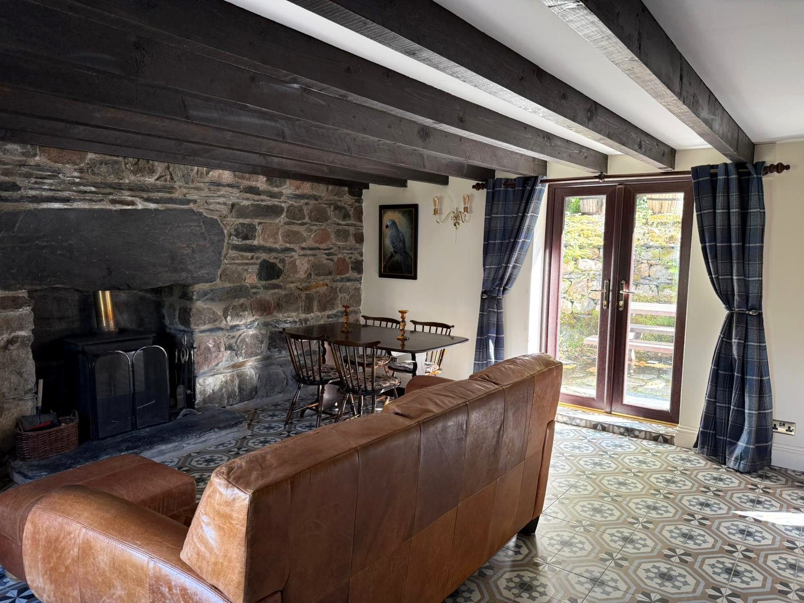 Glastig — living room wood stove